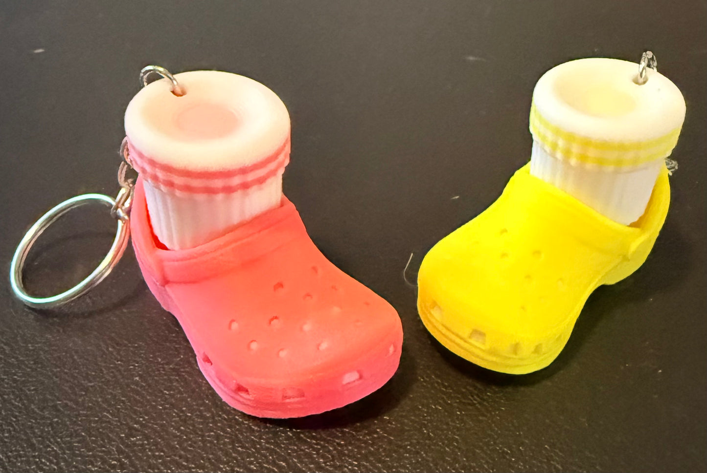 Pocket-Sized Focus: Small 3D-Printed Fidget Clicker Keychain