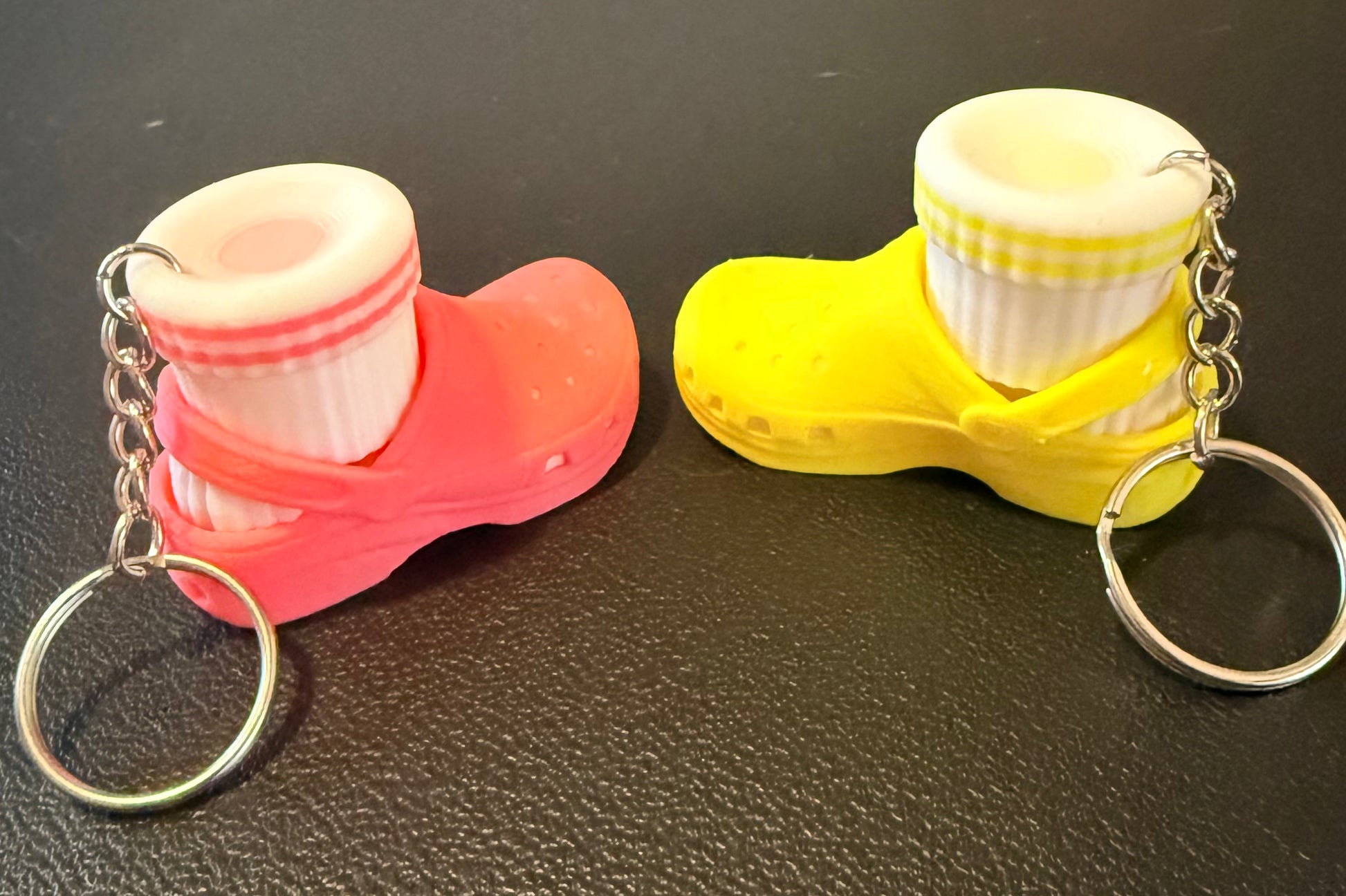 Shoe clickers