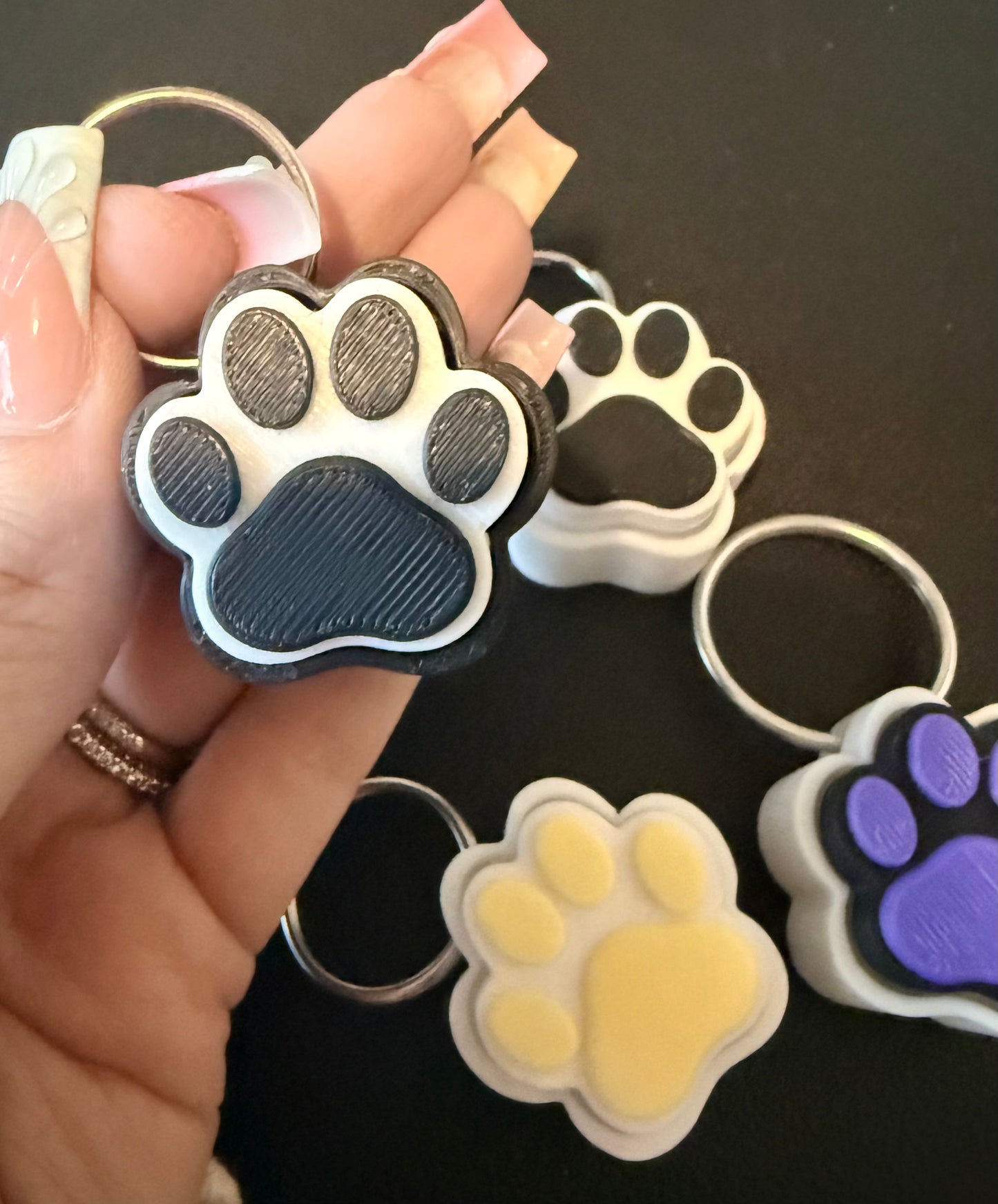 Pocket-Sized Focus: Small 3D-Printed Fidget Clicker Keychain
