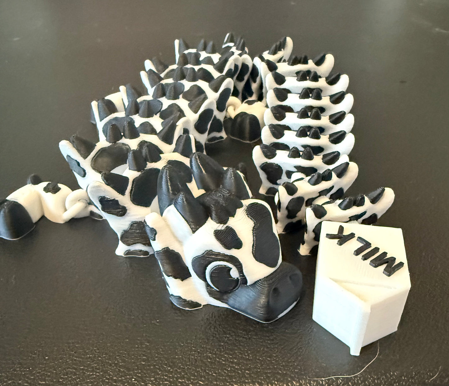 The Showstopper: Large Themed 3D-Printed Articulated Dragons